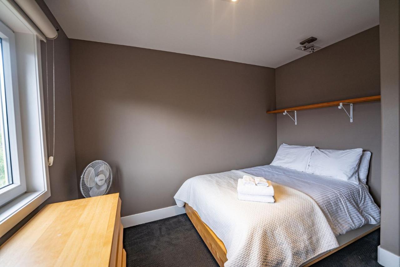 Aspen Lodge By Revelstoke Vacations Bagian luar foto
